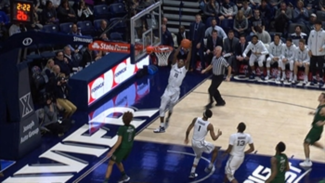 Keonte Kennedy throws down the alley-oop to cap off 13-0 run for Xavier