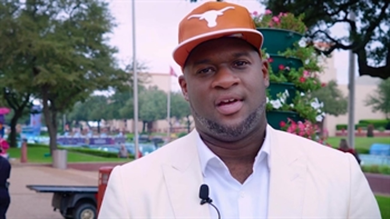 Yes, Vince Young ate turkey legs after beating OU in the Cotton Bowl