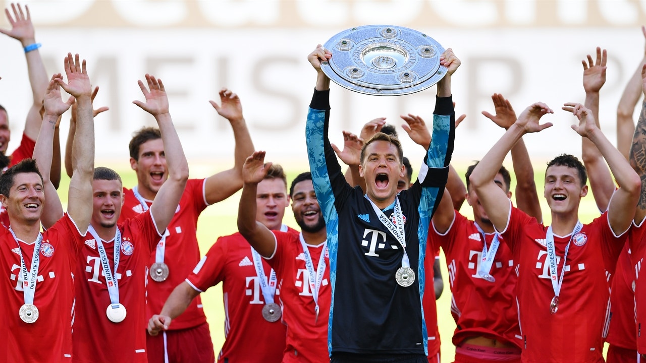 Bayern Munich celebrates record eighth-straight Bundesliga title by lifting the Meisterschale