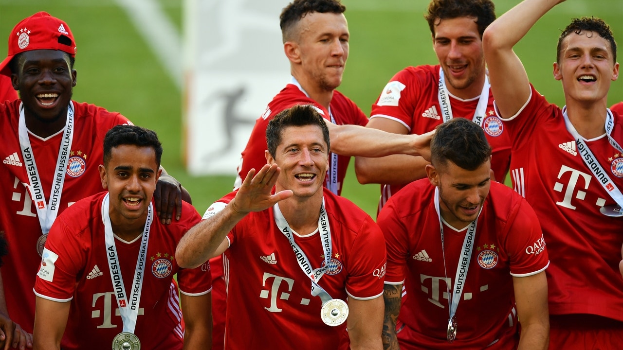Bayern Munich beats Wolfsburg 4-0, lift Bundesliga trophy for eighth straight year