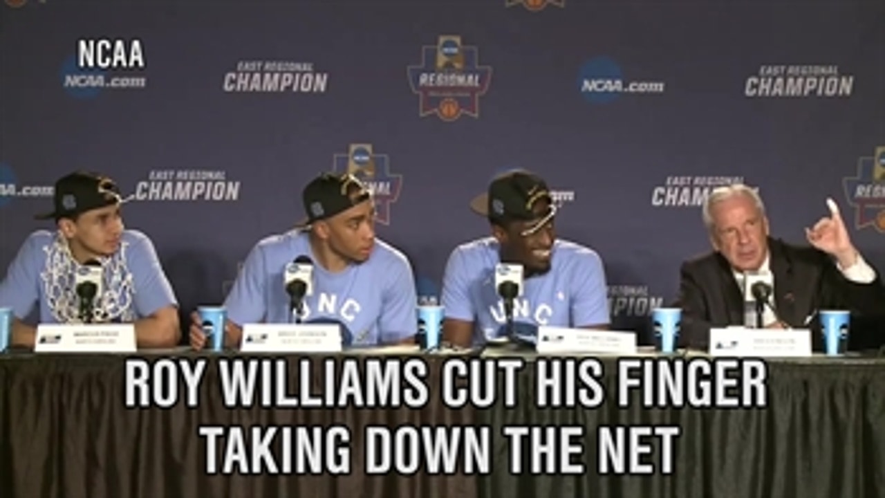 Roy Williams cuts his finger trying to take down net