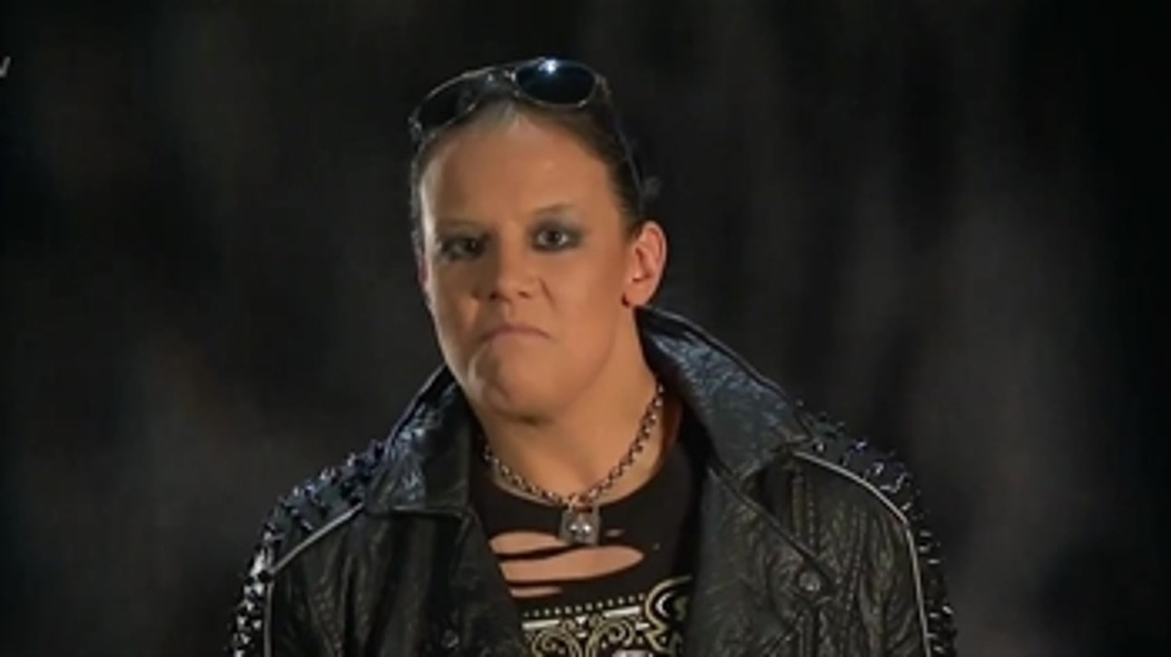 Shayna Baszler threatens to "tear the living (expletive)" out of Becky Lynch
