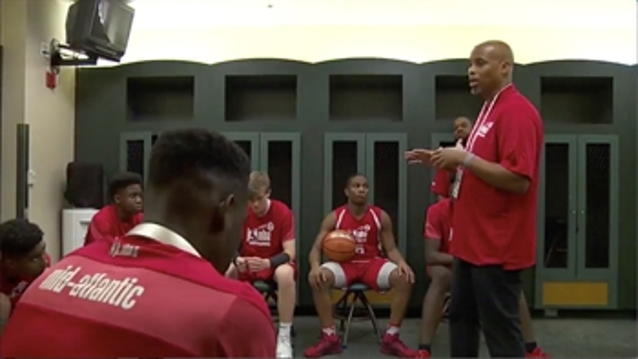 Go inside the huddle with Mid-Atlantic coach Walter Webb