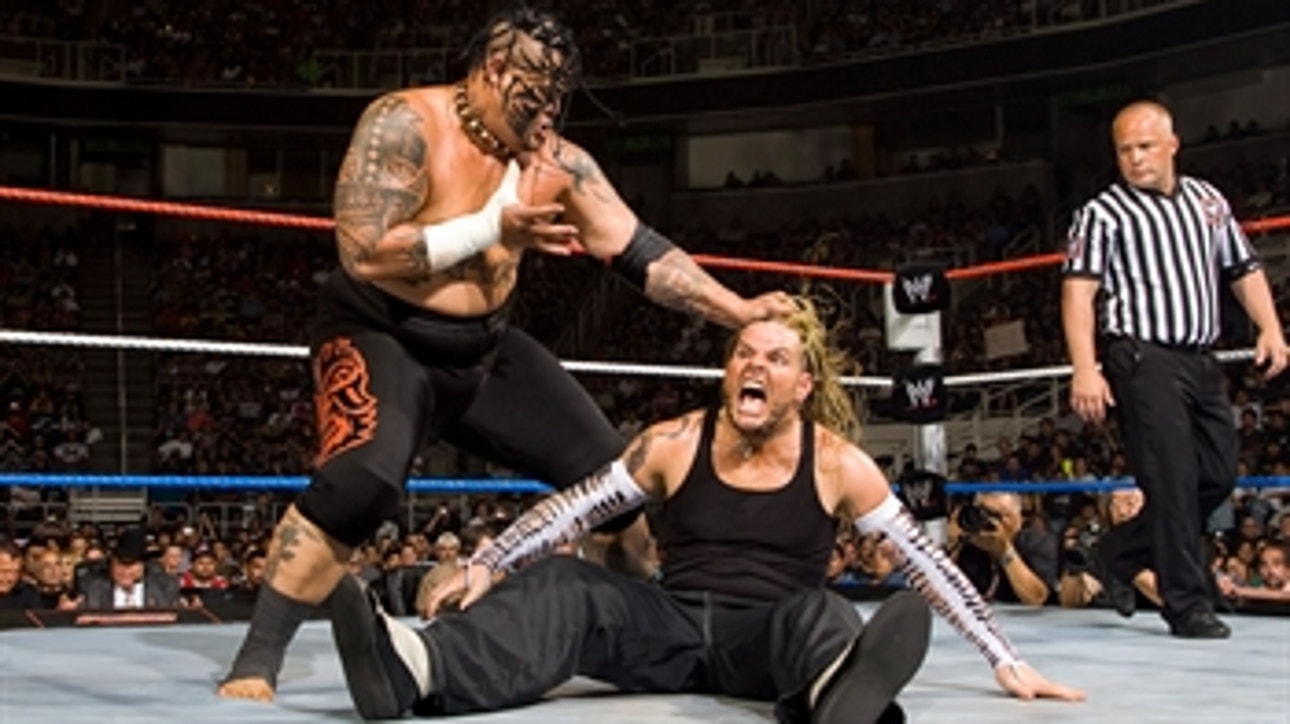 Umaga vs. Jeff Hardy - Intercontinental Title Match: WWE Great American Bash 2007 (Full Match)