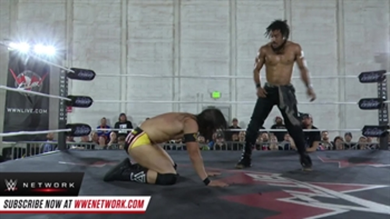 Adam Cole and AR Fox trade holds: EVOLVE 128 (WWE Network Exclusive)