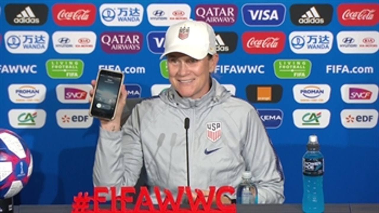 Jill Ellis press conference interrupted by call from mom