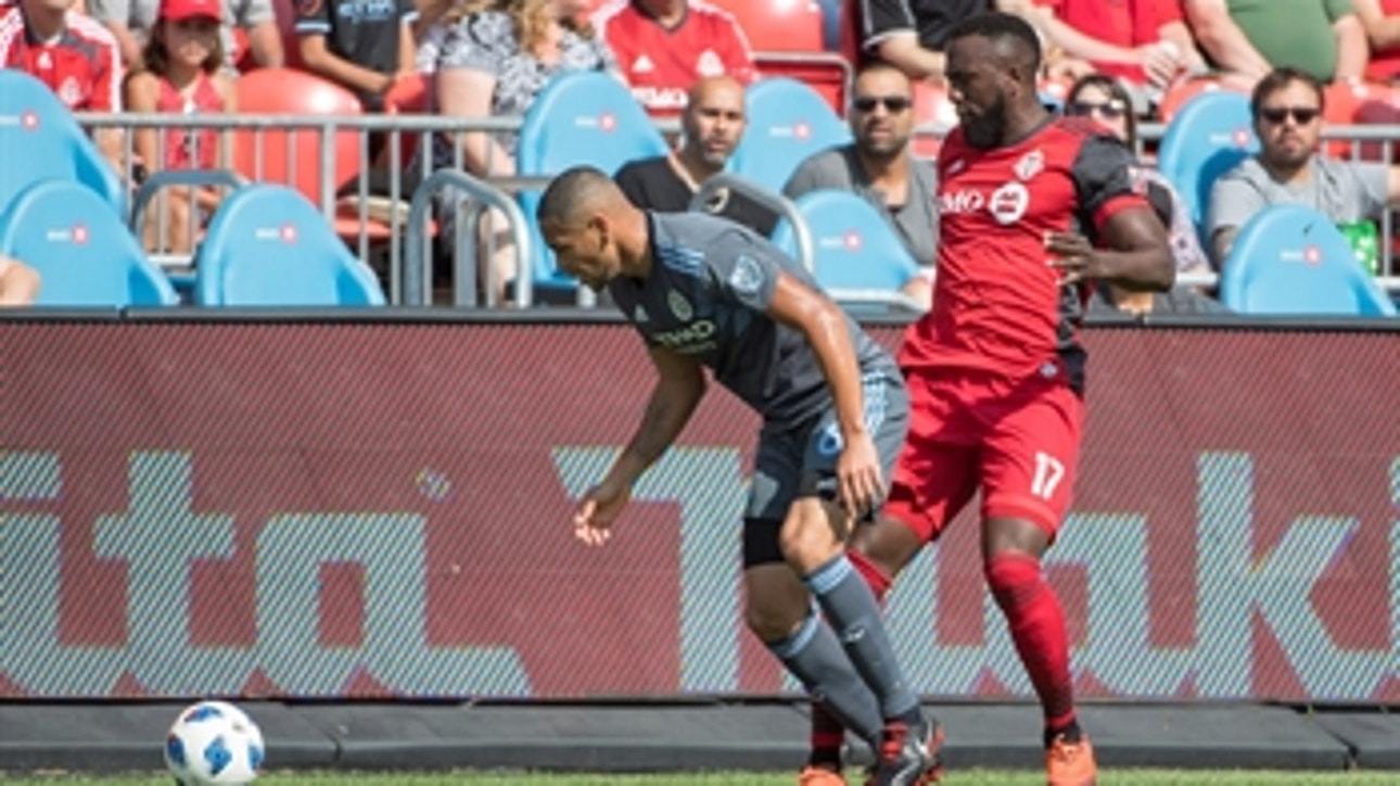 Jozy Altidore takes red card controversial call | 2018 MLS Highlights