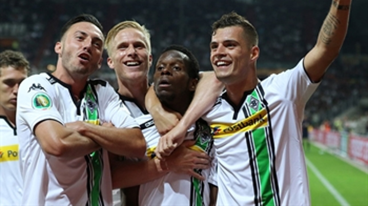 Xhaka doubles Gladbach lead over Augsburg - 2015-16 Bundesliga Highlights