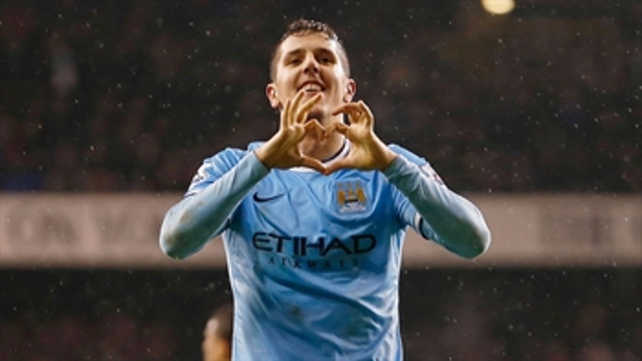 Jovetic's shot off far post has Manchester City leading