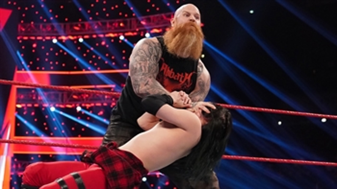 Erick Rowan destroys local competitor for touching his cage: Raw, Dec. 16, 2019