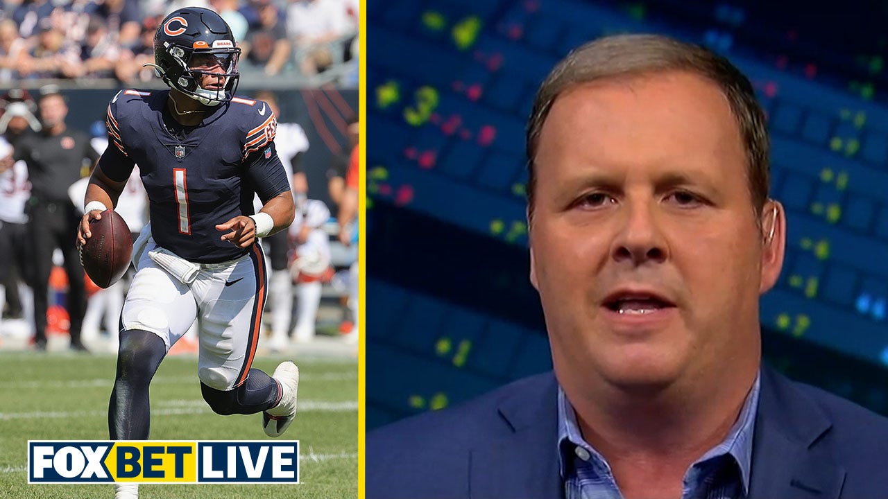 Cousin Sal: I'm banking on Justin Fields and the Bears' (+7.5) defense against the Browns I FOX BET LIVE