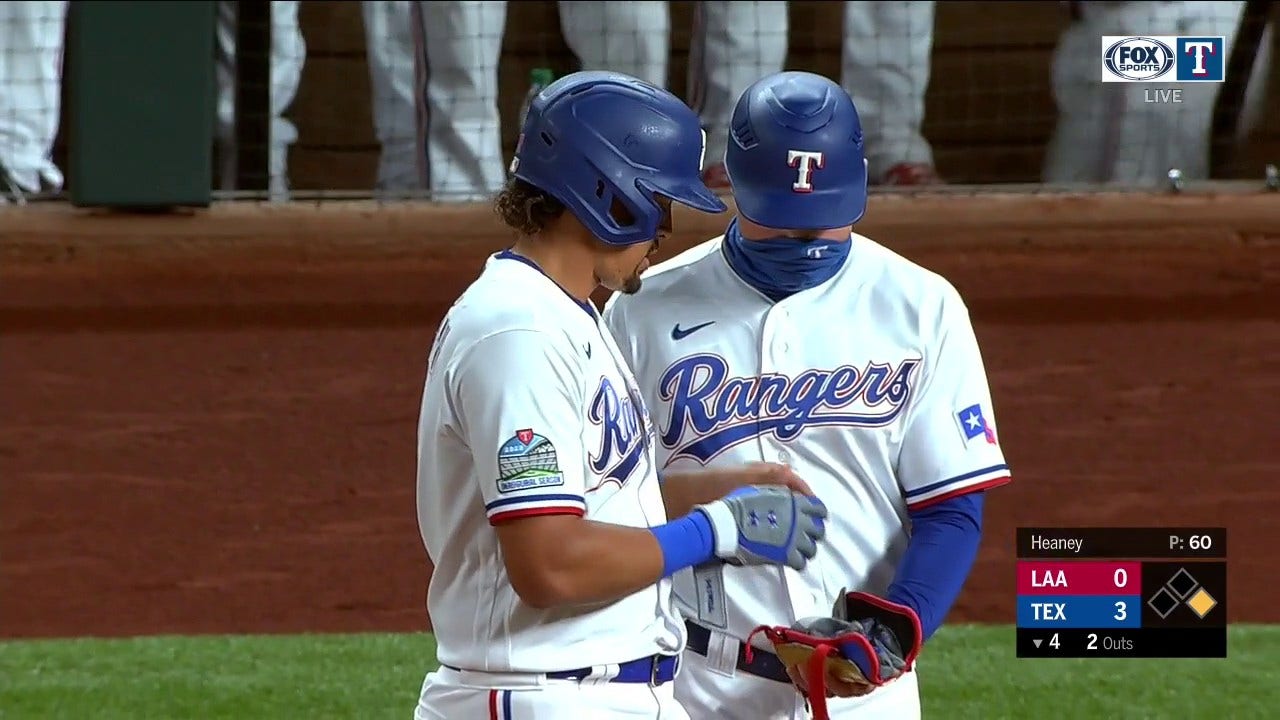 HIGHLIGHTS: Ronald Guzman Drives in Two off the Hard Ground Ball