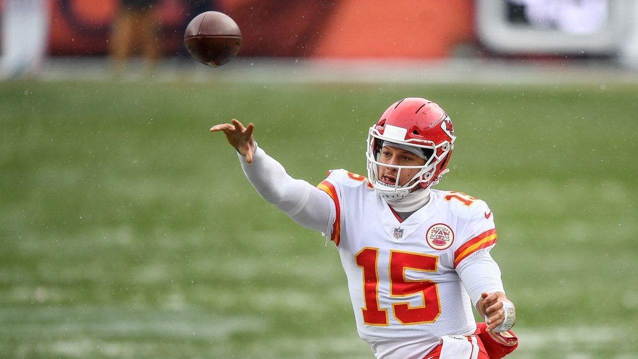 Skip Bayless lists his Top Tier quarterbacks in the NFL | UNDISPUTED