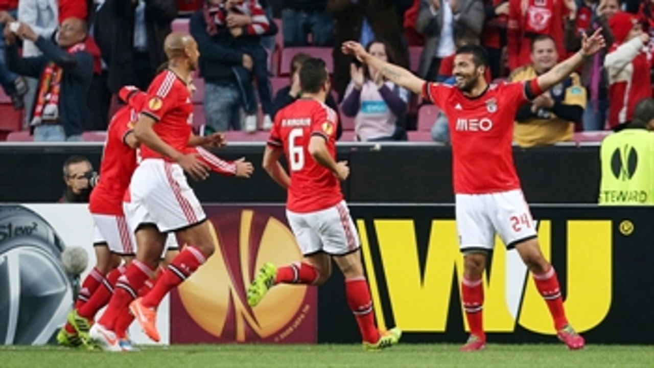 Garay gives Benfica 1-0 lead
