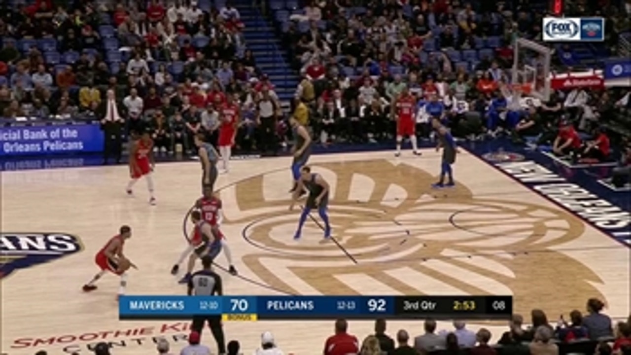 HIGHLIGHTS: Tim Frazier Filling it up with the Three-Pointer