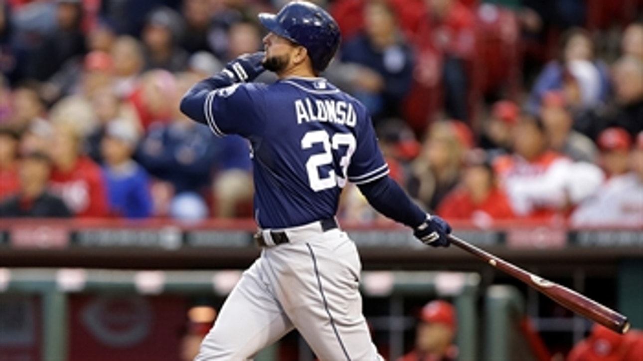 Padres win doubleheader Game 2 over Reds