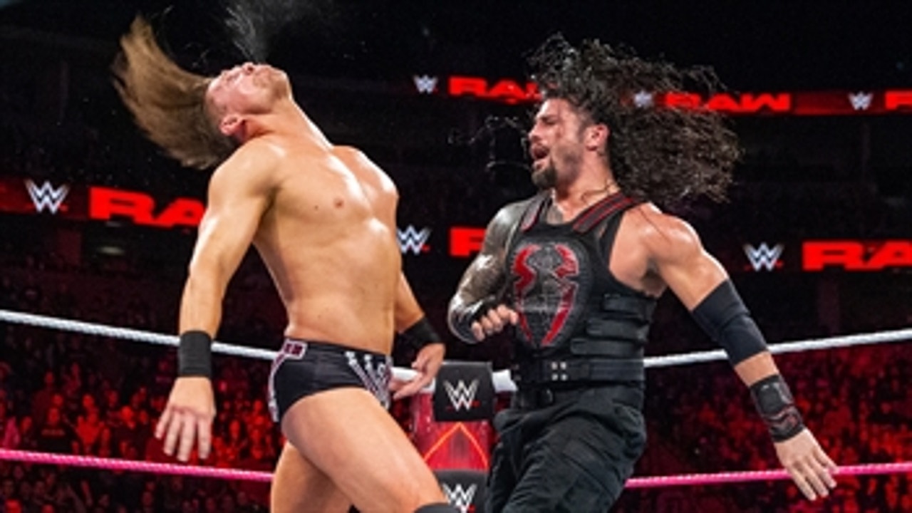 The Miz vs. Roman Reigns - Intercontinental Title Match: Raw, November 20, 2017 (Full Match)