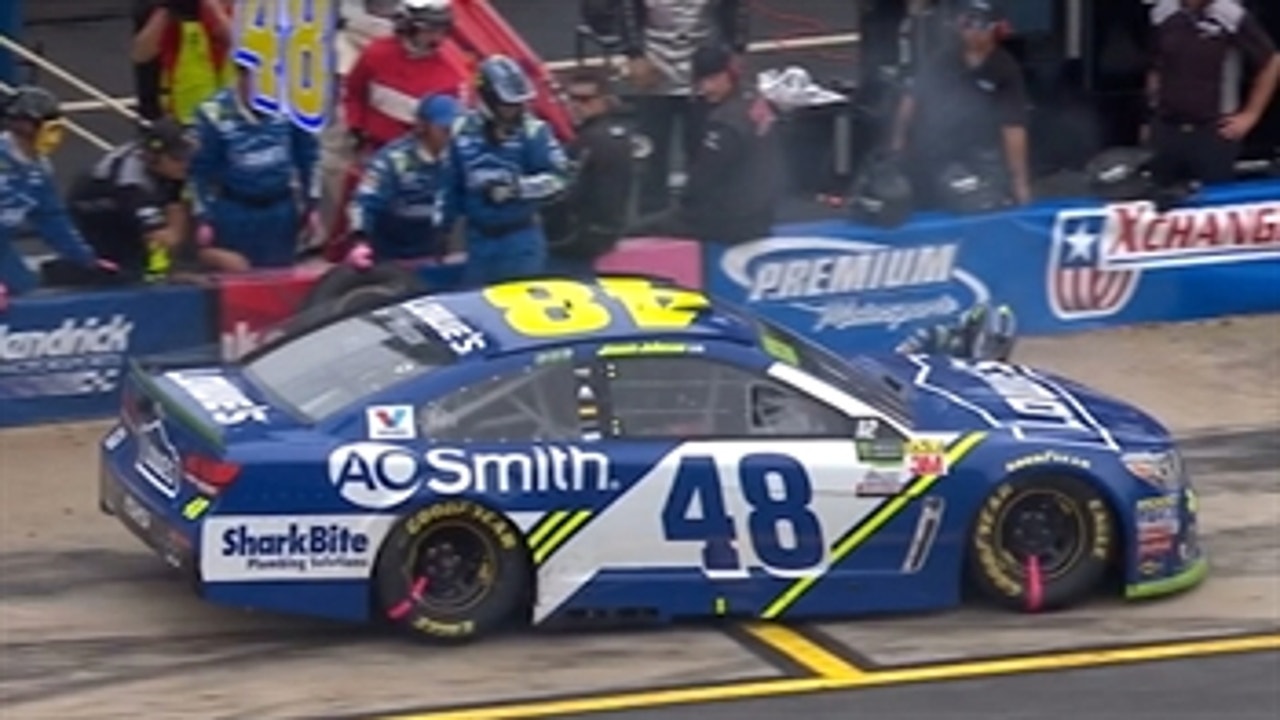Here's why Jimmie Johnson wasn't penalized for pitting outside his box
