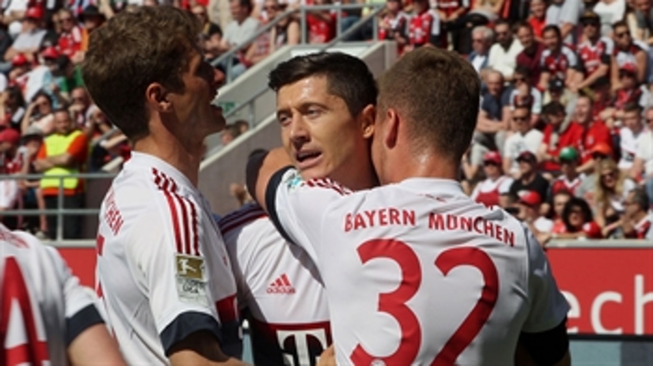 Lewandowski's brace adds to Bayern Munich's lead ' 2015-16 Bundesliga Highlights