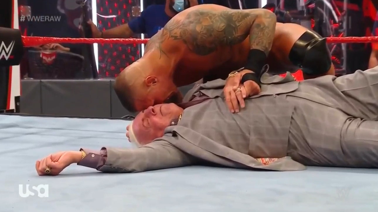 Randy Orton betrays Ric Flair moments after his match against Kevin Owens