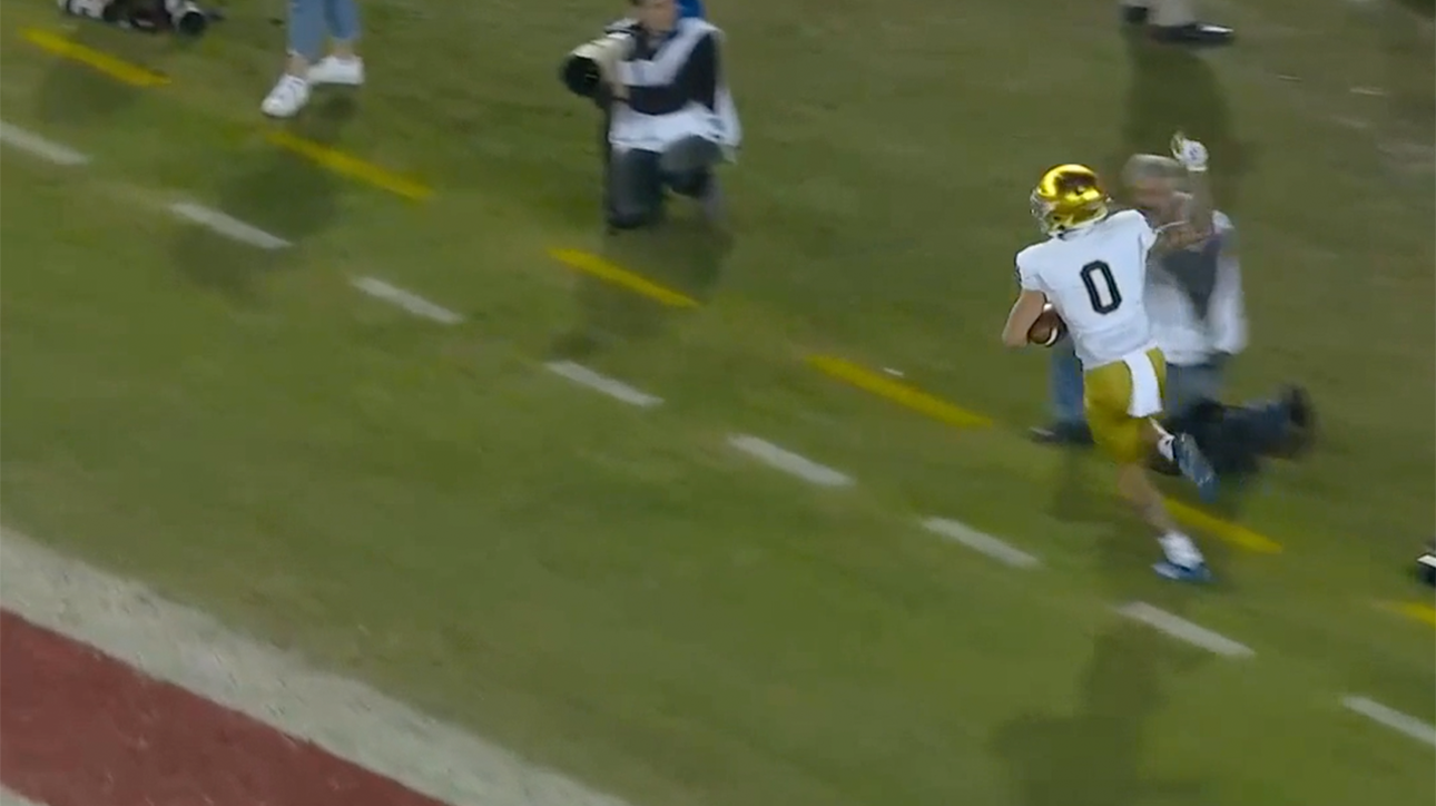 Jack Coan finds Braden Lenzy on a 16-yard touchdown pass, Notre Dame leads Stanford 7-0