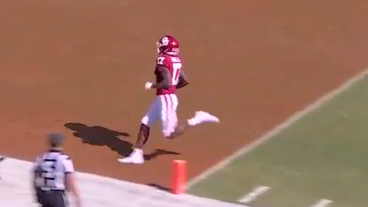 Spencer Rattler finds Marvin Mims for first Oklahoma TD, 10-0 vs. Texas