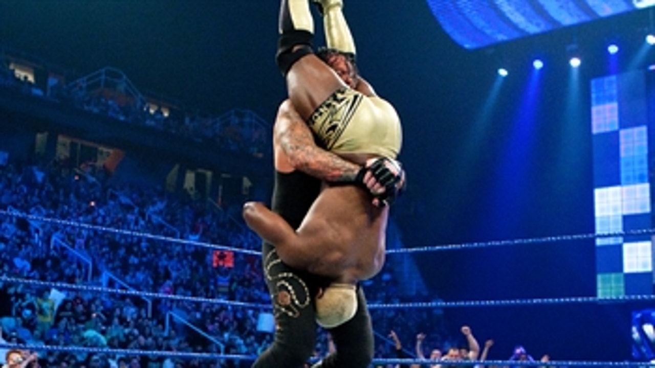 Undertaker vs. Shelton Benjamin: SmackDown, April 17, 2009 (Full Match)