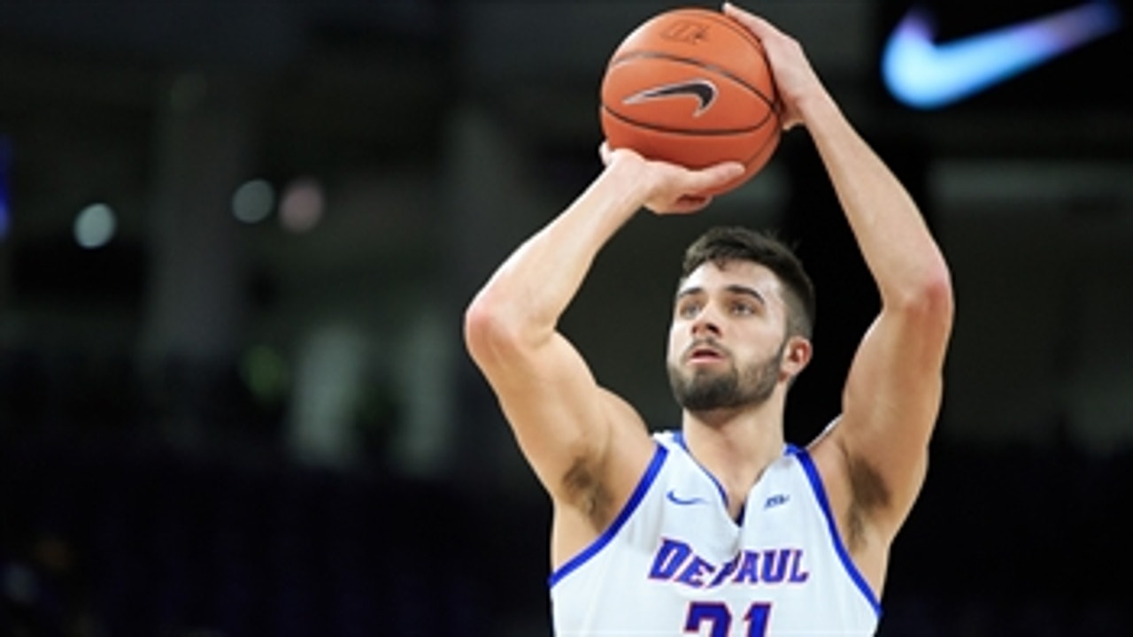 Max Strus erupts for 34 points in DePaul's win over UIC