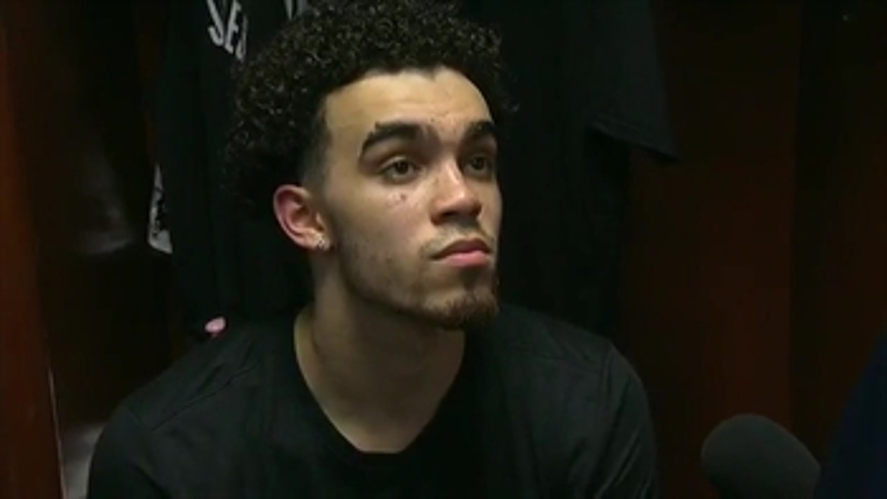 Tyus Jones on the Spurs: "They play basketball the right way"