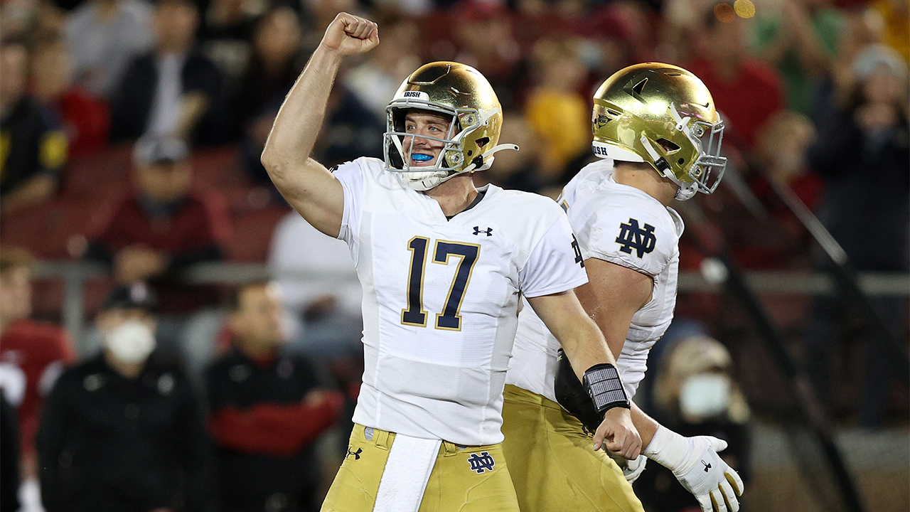 Notre Dame defeats Stanford 45-14 behind Jack Coan's three total touchdowns