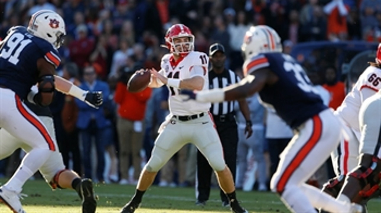 No. 4 Georgia extends lead over No. 12 Auburn before half, 14-0