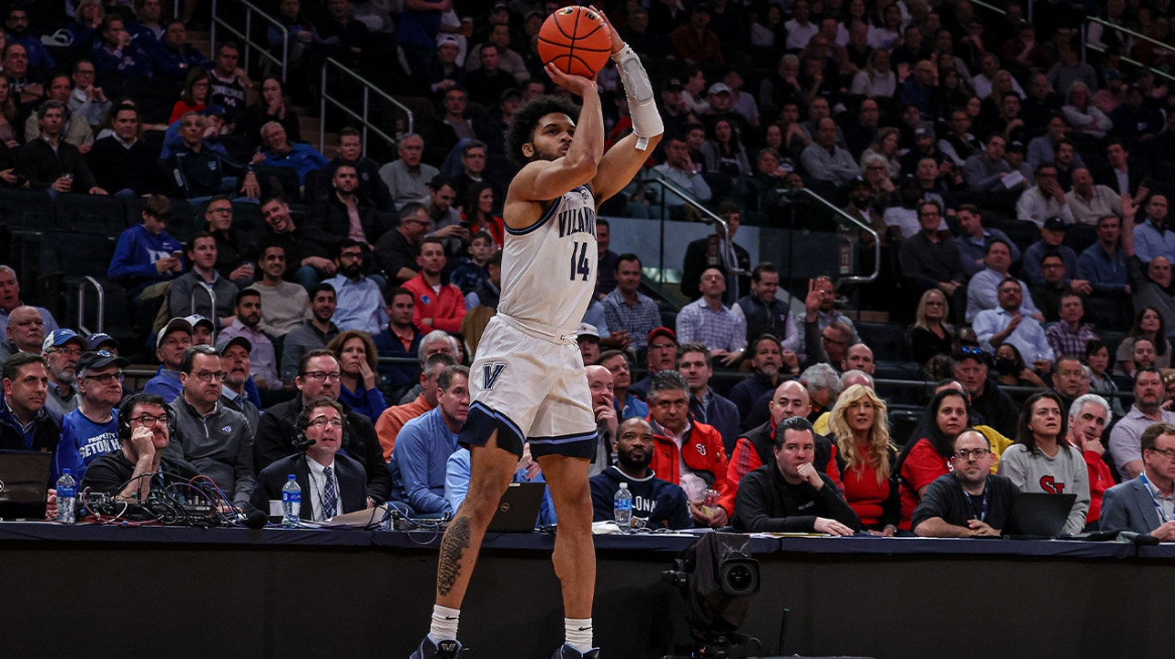 Caleb Daniels' huge night helps No. 8 Villanova edge past St. John's, 66-65