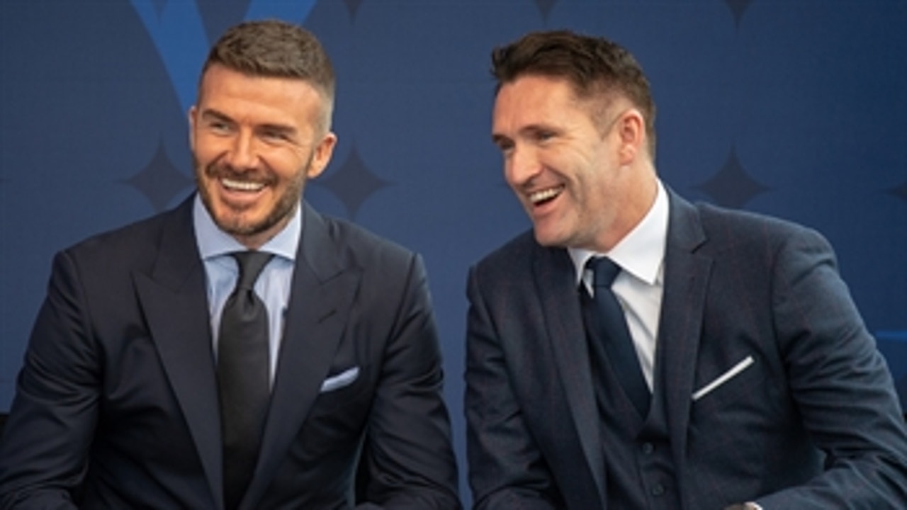 Watch Robbie Keane pay tribute to former LA Galaxy teammate David Beckham during his statue unveiling