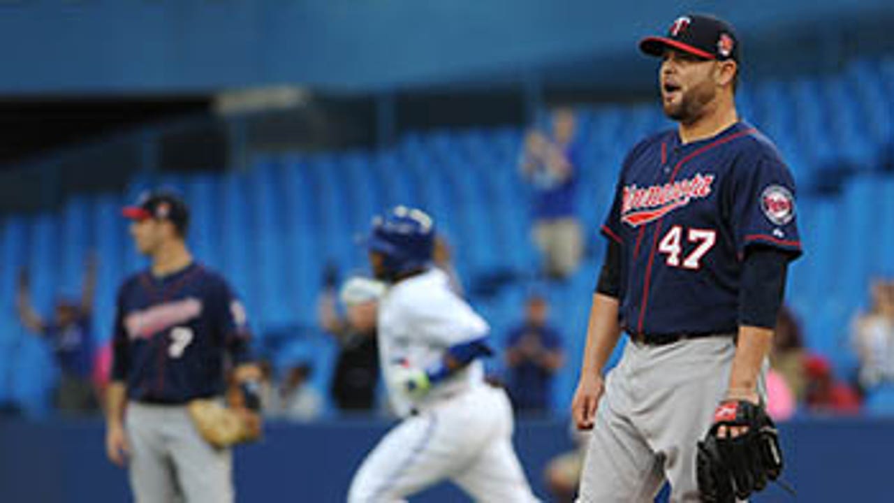 Twins handed late loss by Blue Jays