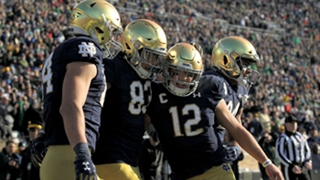 Chase Claypool's 4-touchdown game helps Notre Dame dominate Navy, 52-20