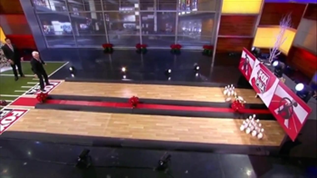 In honor of the PBA coming to FOX, the FOX NFL Sunday crew shows off their bowling skills