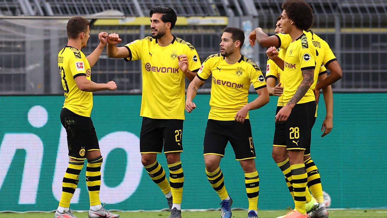 Dortmund earns much needed three points, blanks Hertha Berlin 1-0