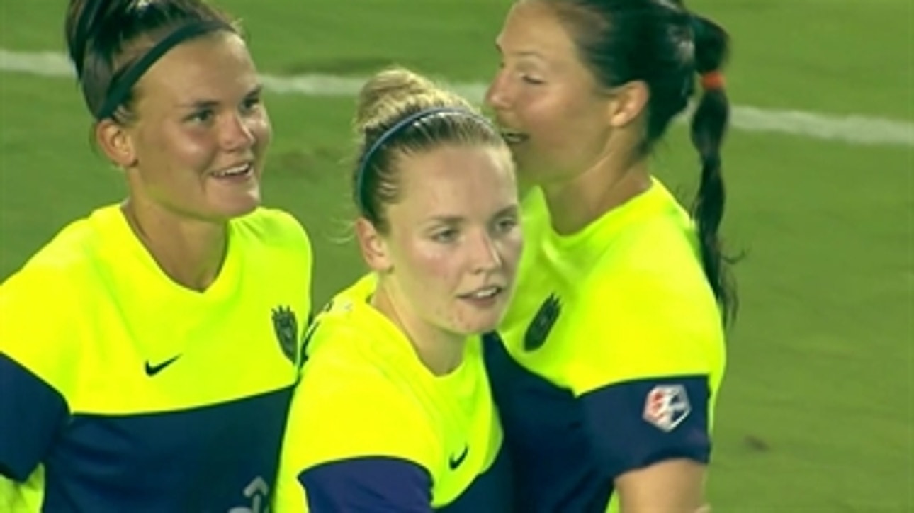Little scores incredible solo goal - 2015 NWSL Highlights