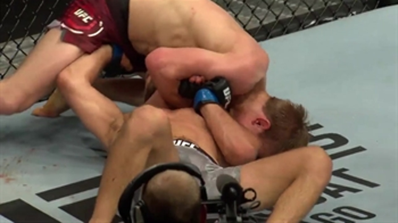 Arnold Allen submits Mads Burnell ' HIGHLIGHT ' UFC FIGHT NIGHT