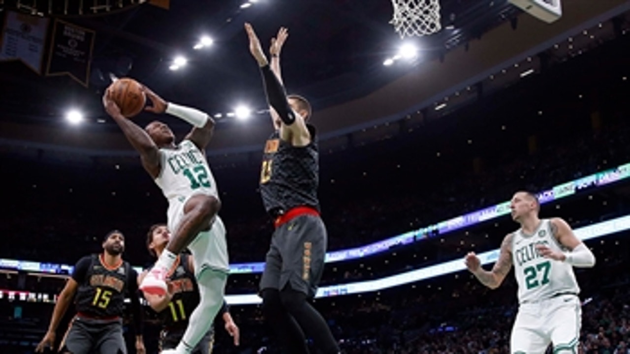Hawks' trip to Boston ends with 21-point loss