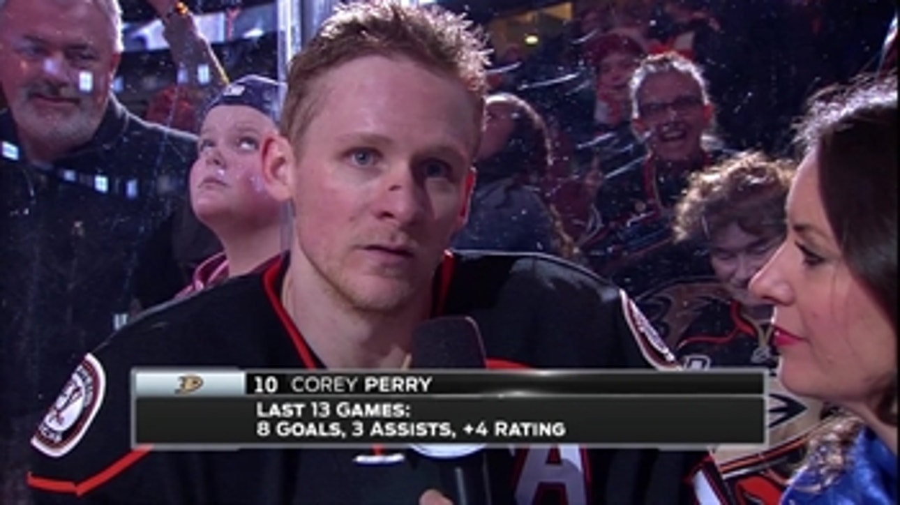 Corey Perry scores 2 in win over Flyers