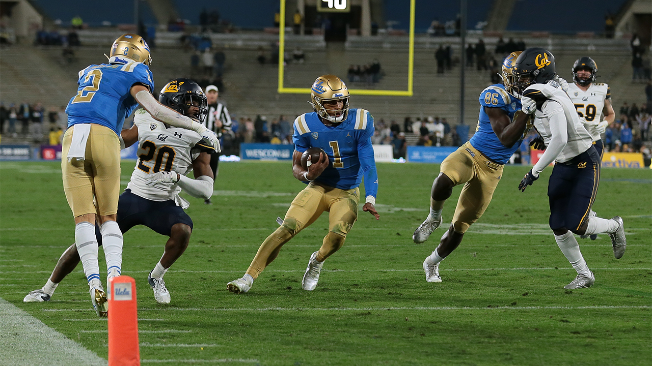 UCLA beats Cal 42-14 behind three touchdown passes by Dorian Thompson-Robinson