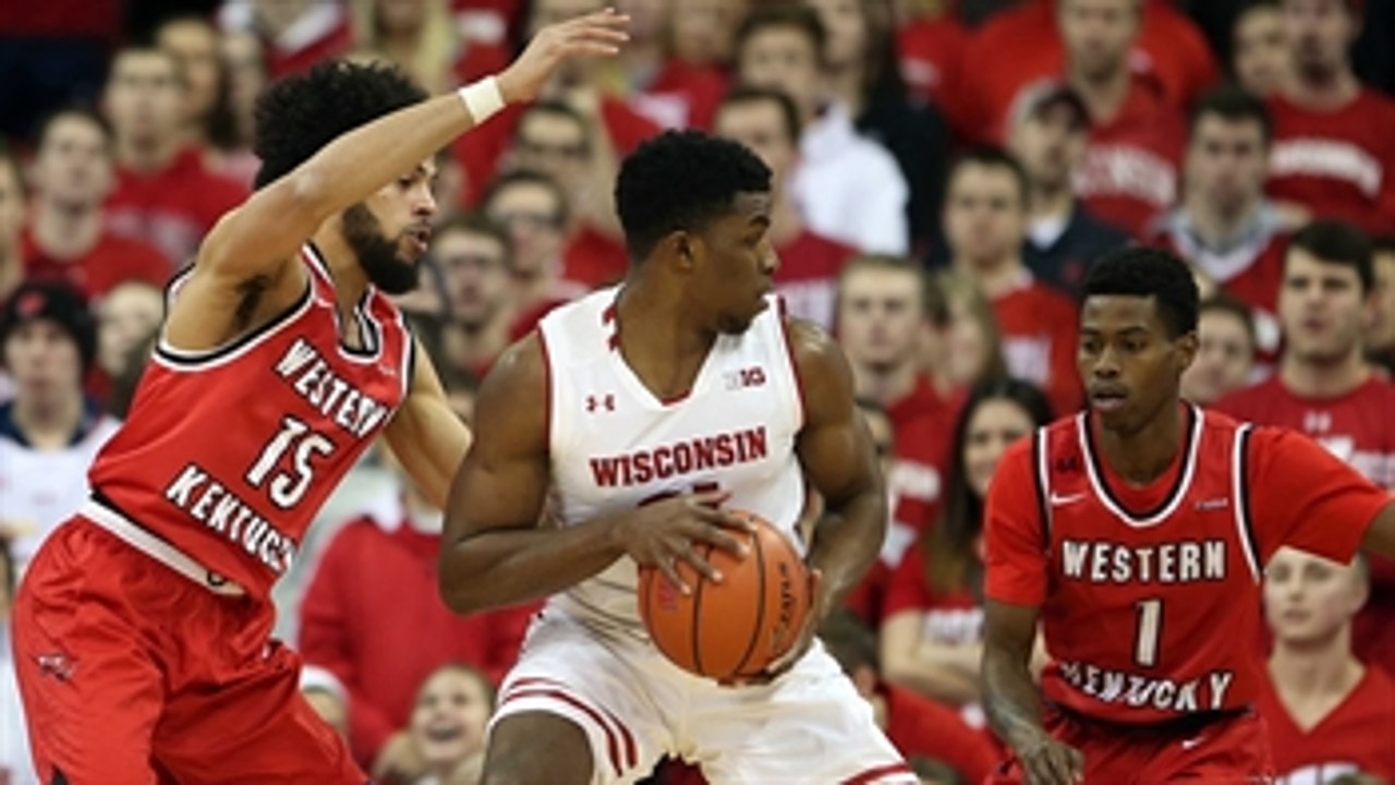 Wisconsin edges Western Kentucky 81-80 in controversial fashion