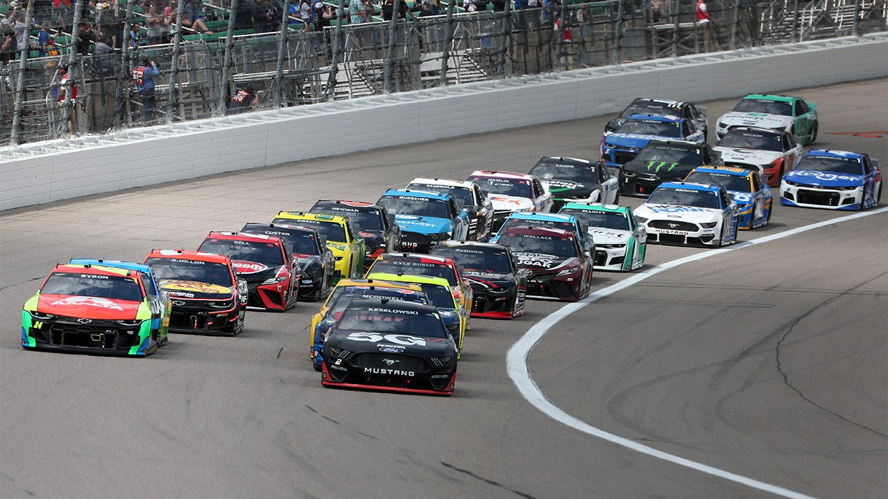 HIGHLIGHTS: Buschy McBusch Race 400 at Kansas