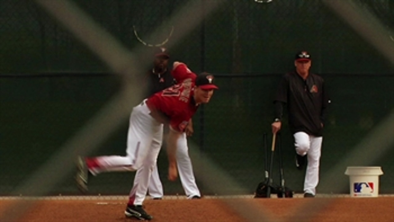 All eyes on Greinke at D-backs camp