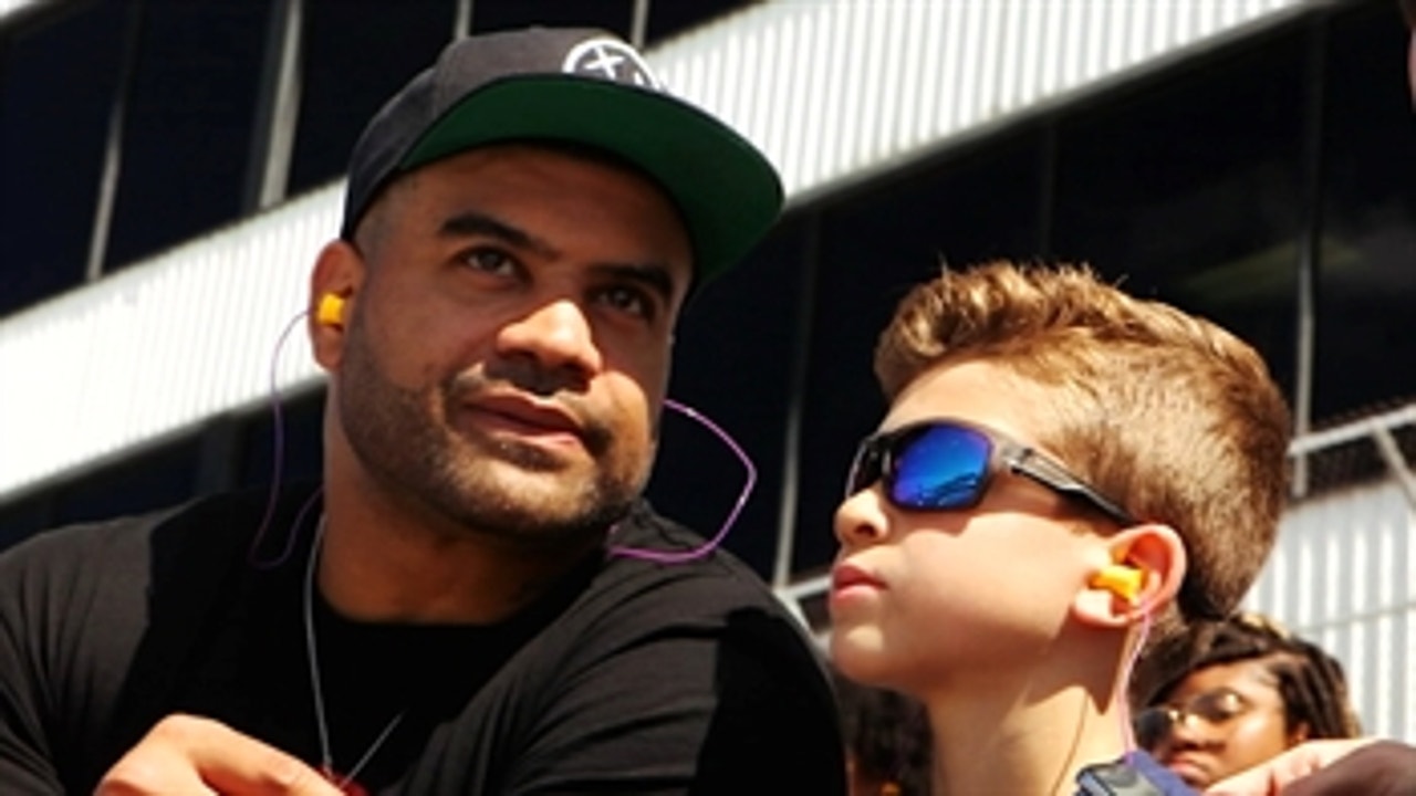 Shawne Merriman launches 'Lights Out Drive' youth initiative at Dover International Speedway