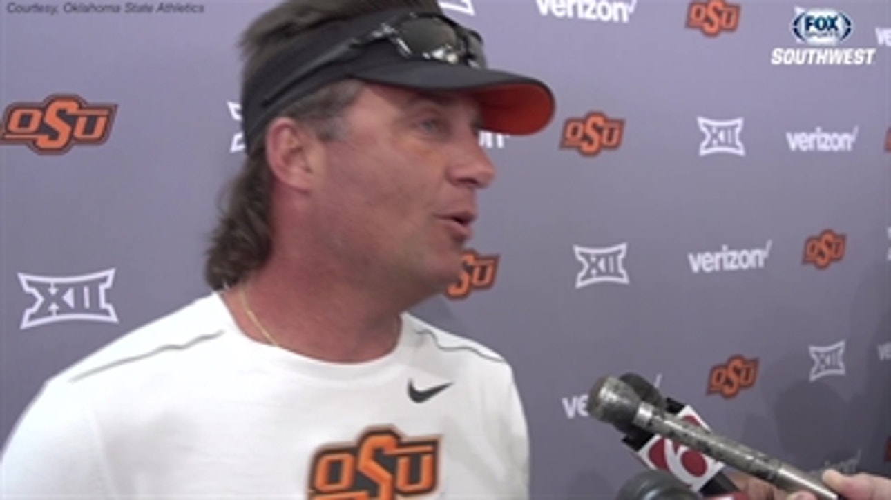 Mike Gundy responds to players making fun of his hair, singlet
