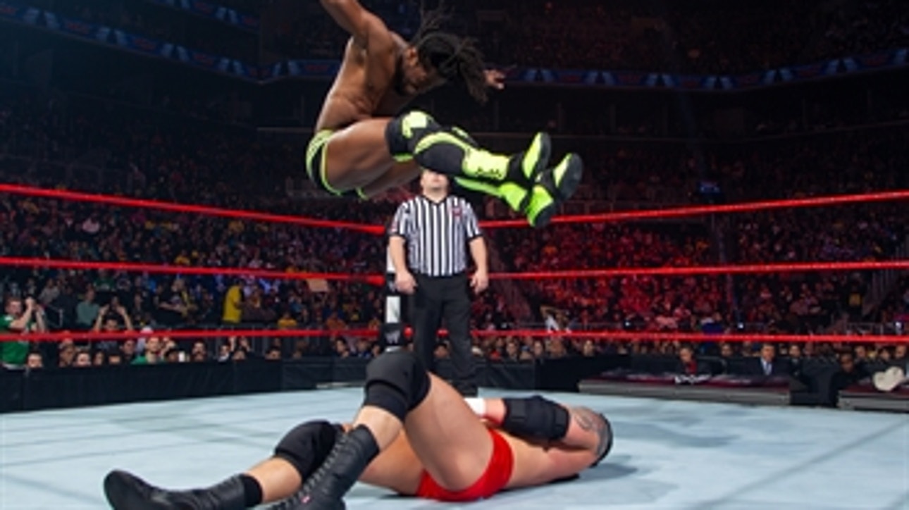 Kofi Kingston vs. Wade Barrett - Intercontinental Title Match: WWE TLC 2012 (Full Match)