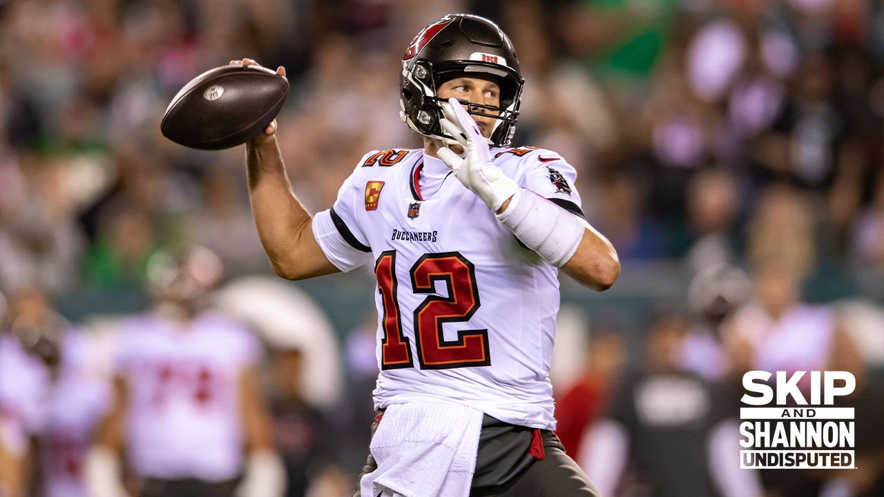 Skip Bayless breaks down Jalen Hurts' and Tom Brady's performances in Eagles' 28-22 loss vs. Bucs I UNDISPUTED