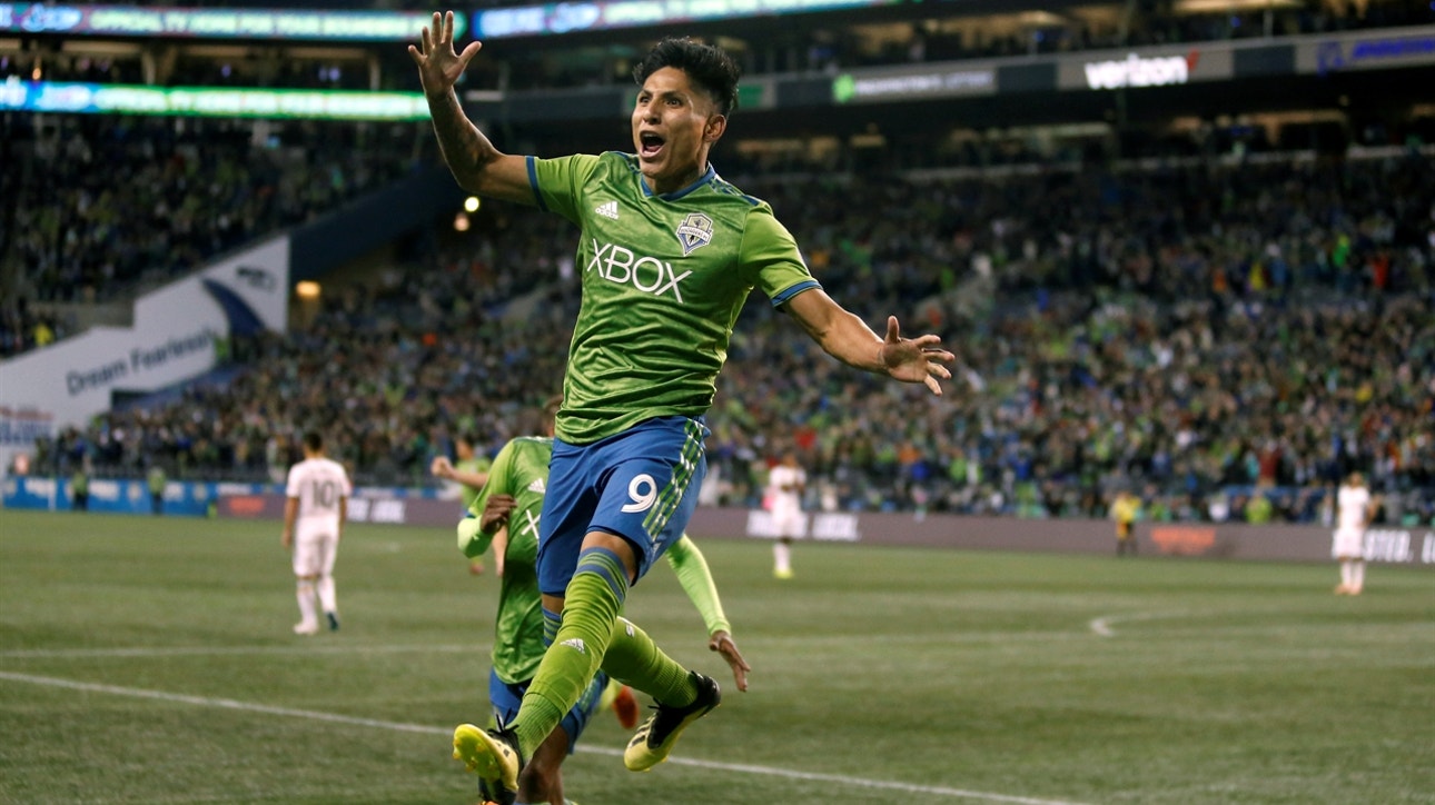 Raul Ruidiaz scores and sends the game into overtime vs. Portland Timbers | Audi 2018 MLS Cup Playoffs